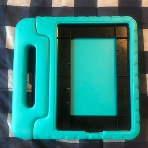 BMOUO Case for New iPad 9.7 Inch